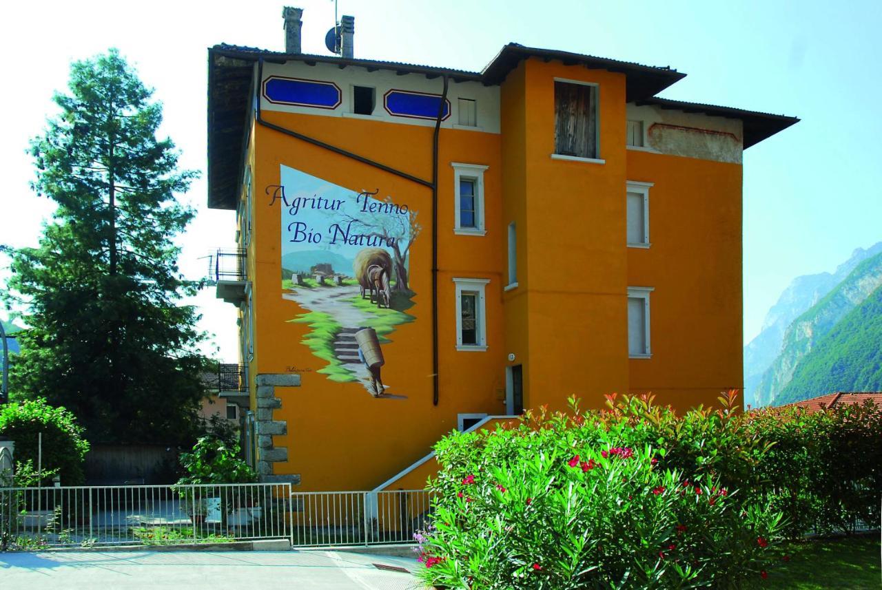 Agritur Tenno Cantina Bio Natura Ngoại thất bức ảnh